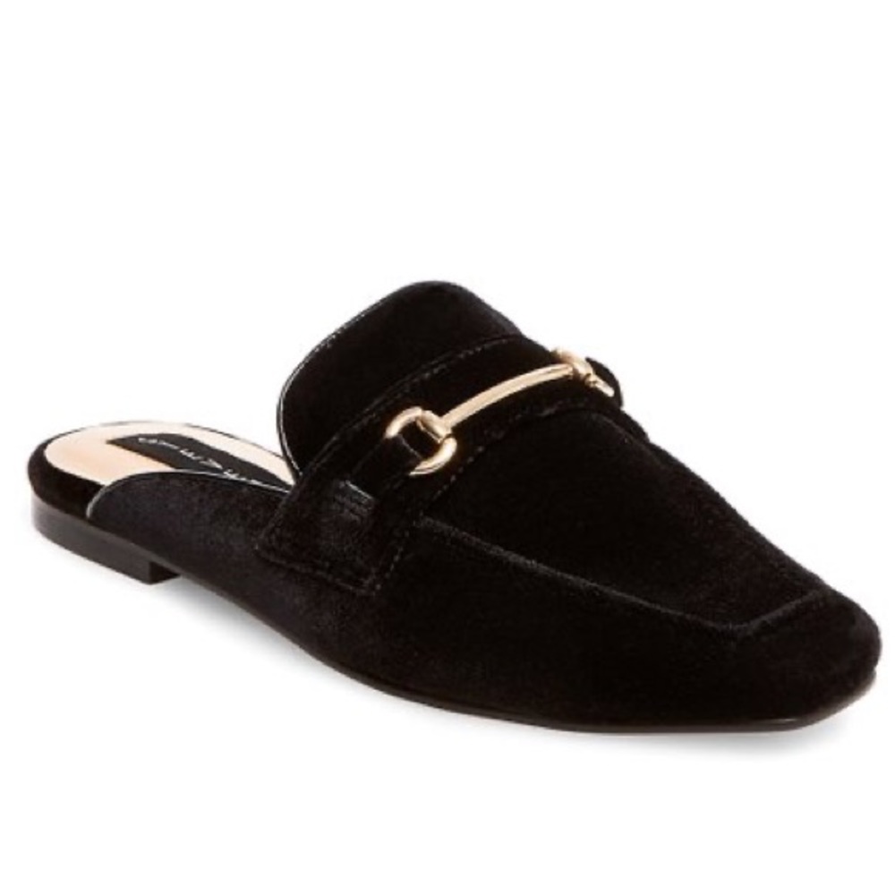 Steve Madden Black Rilee Velvet Mules size 7.5